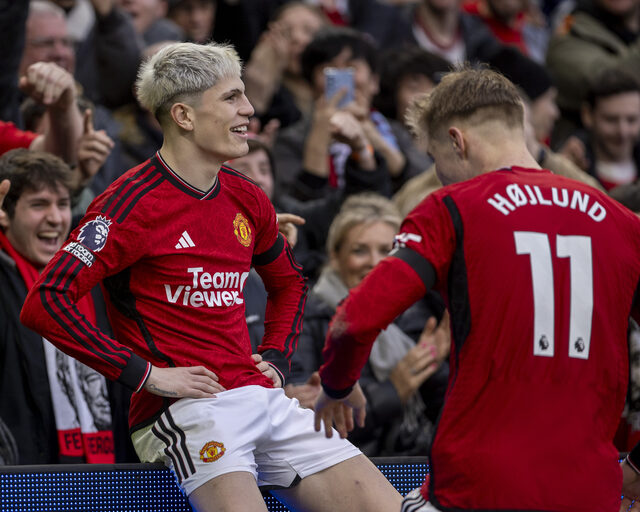 Manchester United duyurdu: Ratcliffe resmen satın aldı!