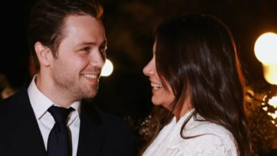 Tolga Sarıtaş ile Zeynep Mayruk nişanlandı
