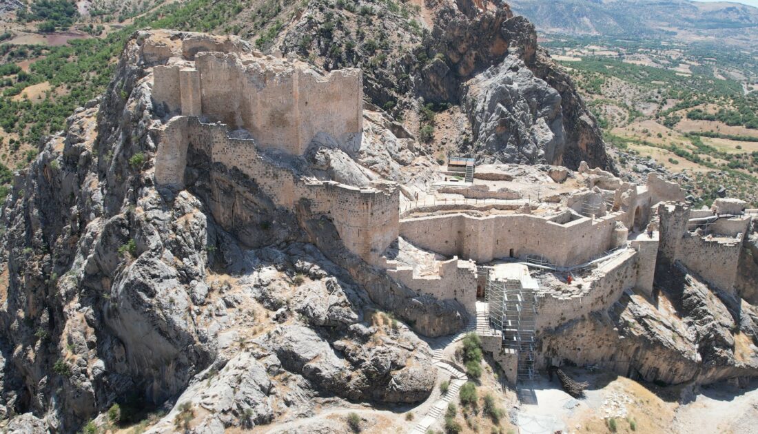 Adıyaman’da 26 eser depremde zarar gördü