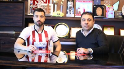 İbrahim Akdağ resmen Sivasspor’da