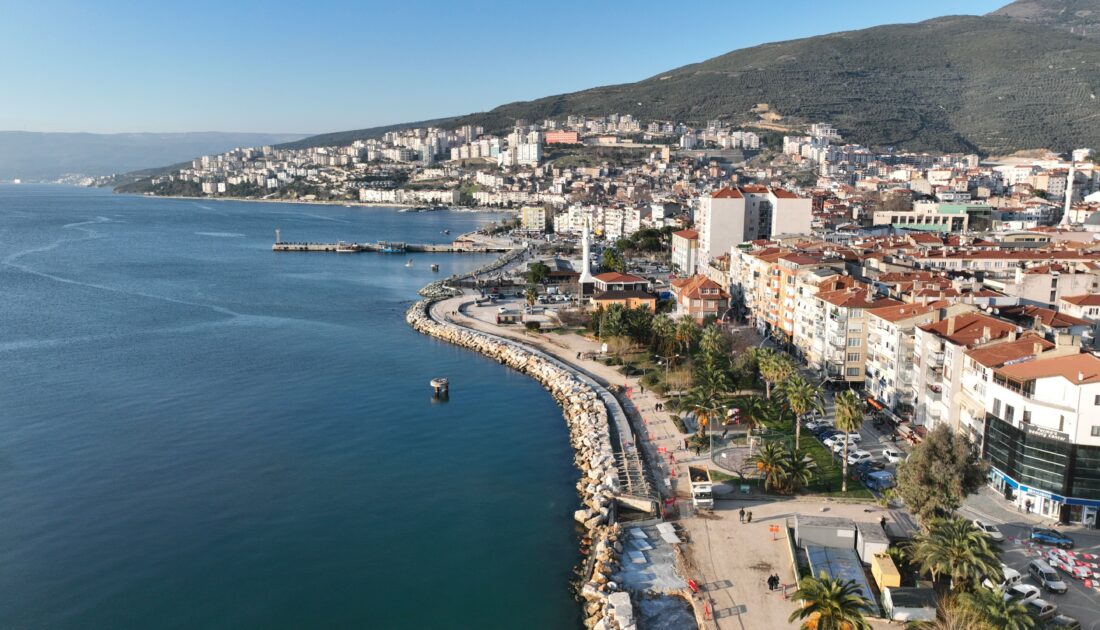 Gemlik’te kıyı koruma çalışmaları hızla sürüyor