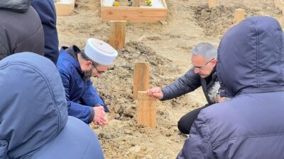 Bursa İl Müftüsü’nün acı günü…Annesinin cenaze namazını kıldırdı