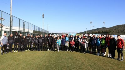 Beşiktaş, bugünkü antrenmanda özel misafirlerini ağırladı