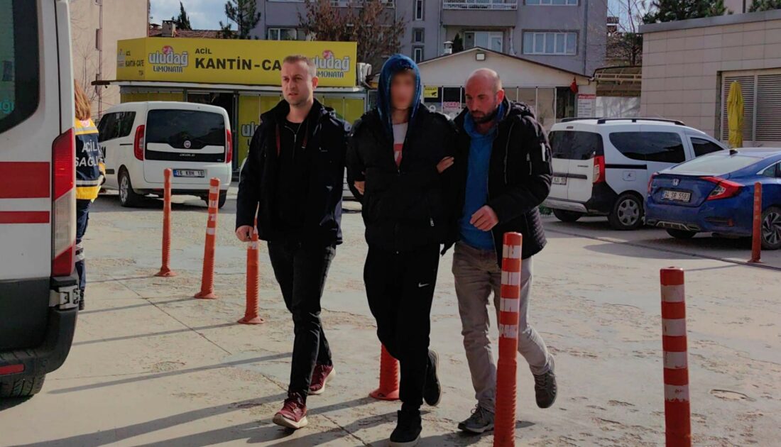 Bursa’da 2 kişiyi bıçaklayan şüpheli yakalandı