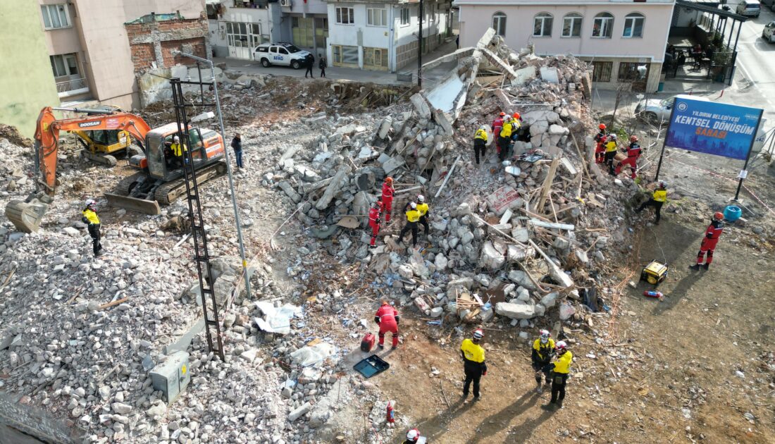 Bursa’da nefes kesen deprem tatbikatı…