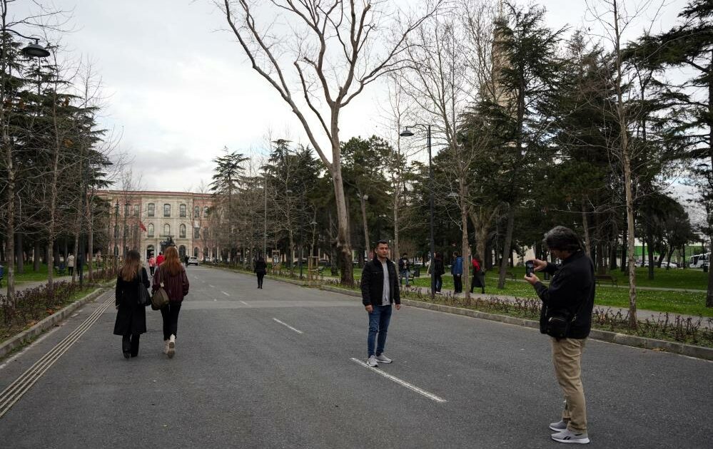 İstanbul Üniversitesi, yanıltıcı paylaşımlara ilişkin hukuki süreç başlatılacağını duyurdu
