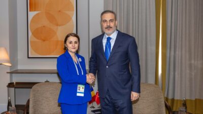 Dışişleri Bakanı Fidan, Romanyalı ve Togolu mevkidaşlarıyla görüştü