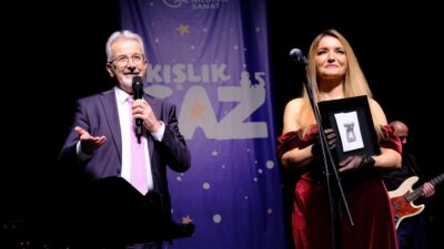 Bursa’da Caz Konserleri’nin açılışını Jülide Özçelik yaptı