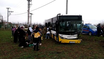 Bursa’da halk otobüsüyle otomobil çarpıştı! Çok sayıda yaralı
