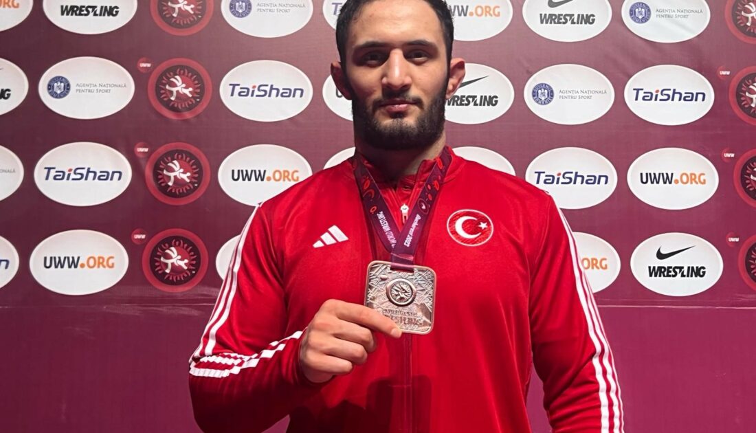 Muhammet Karavuş’tan gümüş madalya