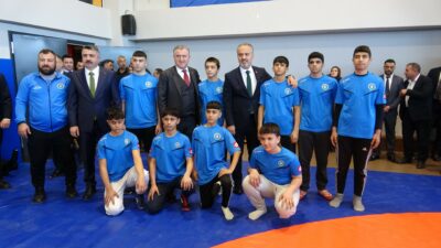 Bakan Bak ailelere seslendi: Çocuklarınızı alıp bu tesislere getirin
