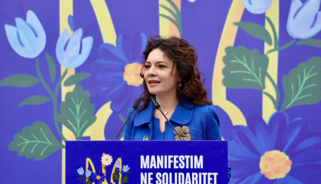 Tiran’da Rusya protestosu