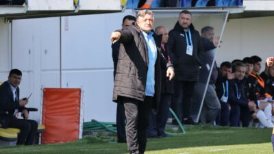 Menemen FK, düşüşe geçti