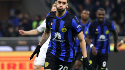 Hakan Çalhanoğlu’ndan kötü haber