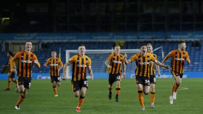 Hull City, kampa geliyor