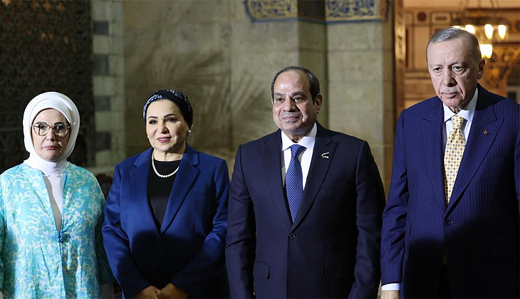 Erdoğan, Kahire’de İmam Şafi Türbesi’ni ziyaret etti