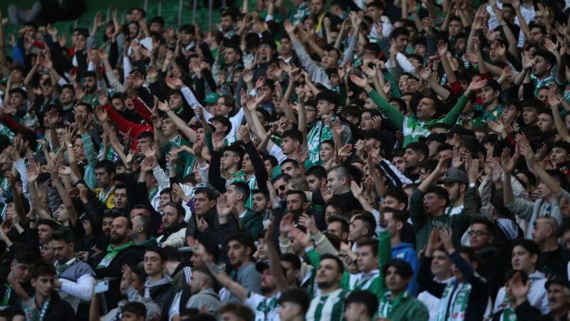 Bursaspor-Beyoğlu Yeni Çarşı maçında sezon rekoru kırıldı