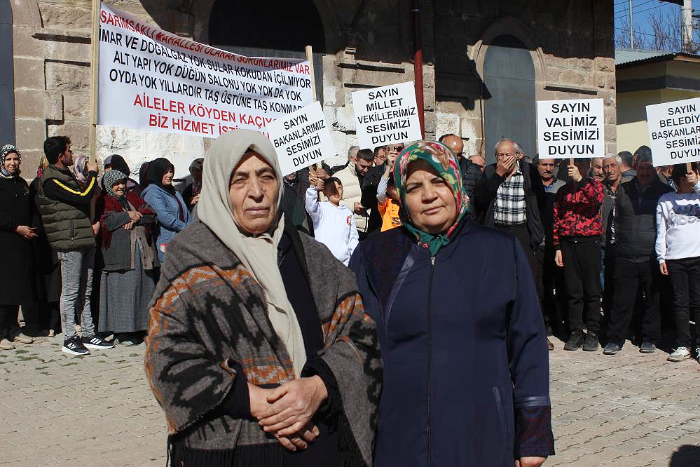 Mahalleli isyan etti: Belediyeden hizmet alamıyoruz, oy kullanmayacağız