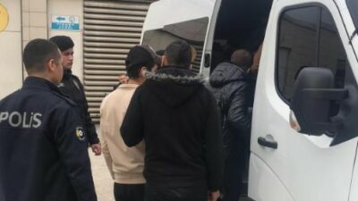 Bursa’da 12 kaçak göçmen yakalandı