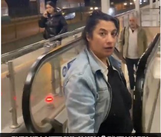 Bursa’da metroya alkollü bindi, yetmedi vatandaşlara saldırdı