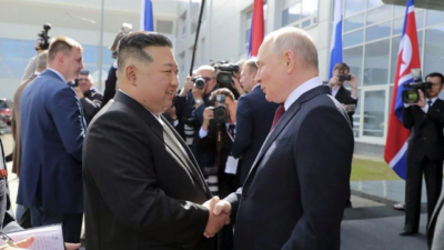 Putin’den Kim Jong-Un’a “araba” hediyesi