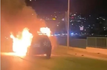 Bursa’da seyir halindeki otomobil alev topuna döndü