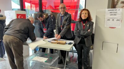 CHP Bursa’da ön seçim heyecanı… Meclis üyesi aday adayları yarıştı!