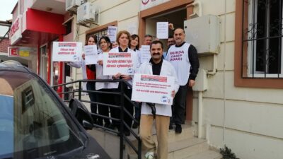 Bursa’da sağlıkçılardan ‘vergide adalet’ eylemi