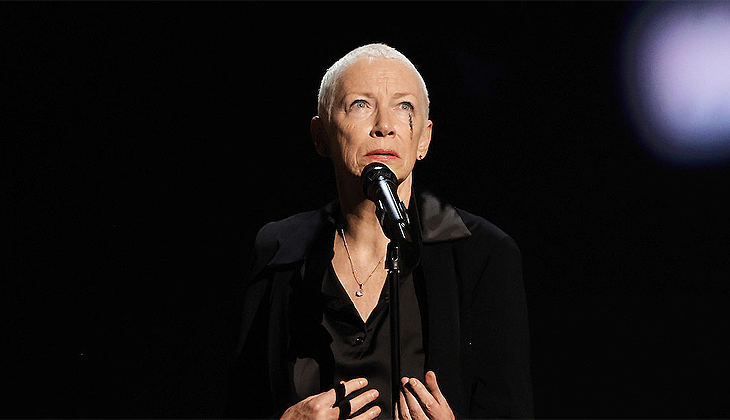 Annie Lennox’dan Grammy Ödülleri’nde ateşkes çağrısı