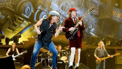 AC/DC’nin ‘Back in Black’ şarkısı 1 milyar izlenmeye ulaştı