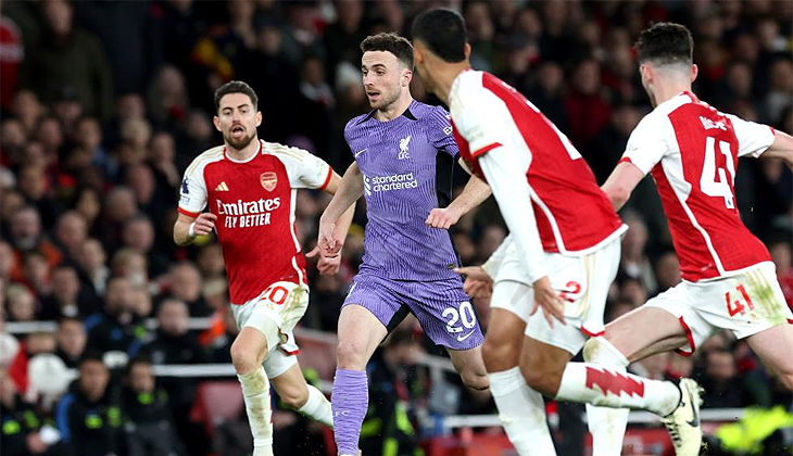 Arsenal evinde Liverpool’u 3-1 ile geçti