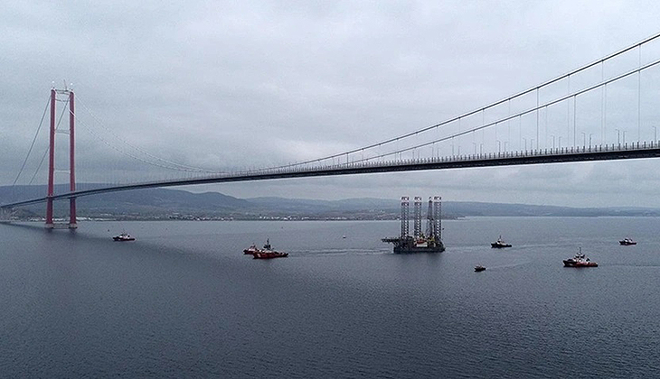 Çanakkale Boğazı, transit geçişlere kapatıldı