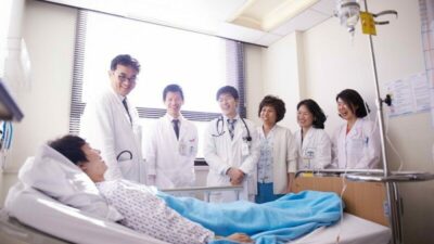 Güney Kore’de görevine dönmeyen doktorlara yasal işlem