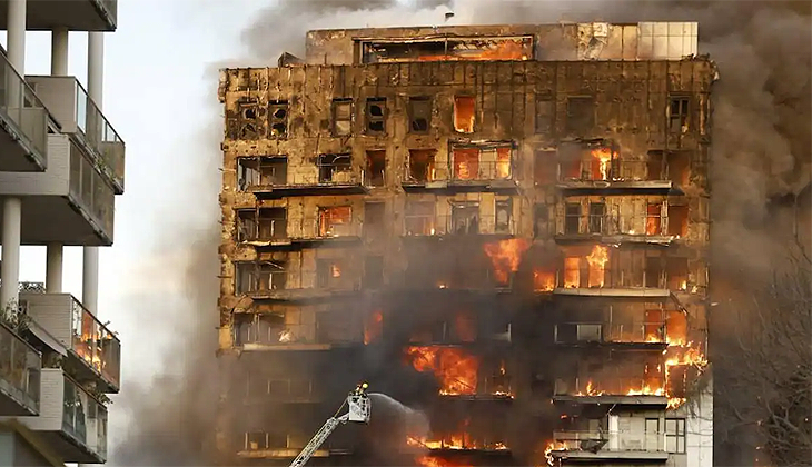 İspanya’da 130 daireli binada yangın: Yaralılar var