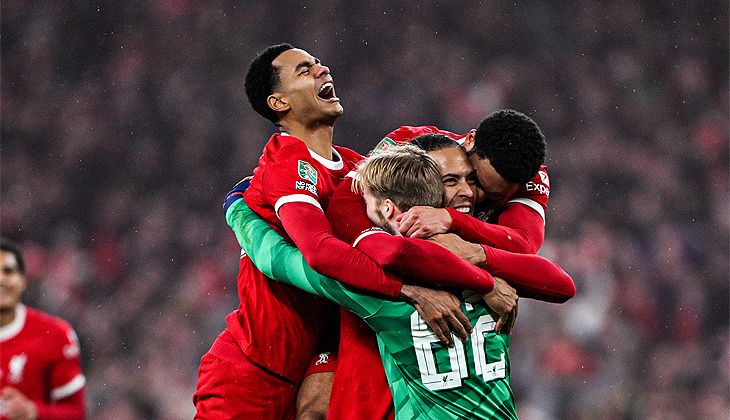 Liverpool, 118’de Van Dijk ile kupaya uzandı