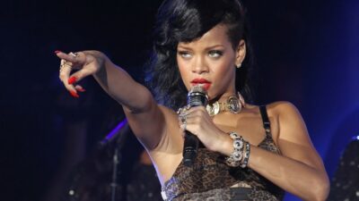 Rihanna’yı takıntı haline getirdi
