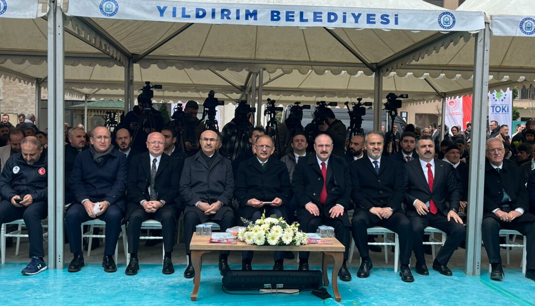 Bakan Özhaseki’den CHP eleştirisi: 25 yılda Nilüfer’e 25 konut yaptınız mı?