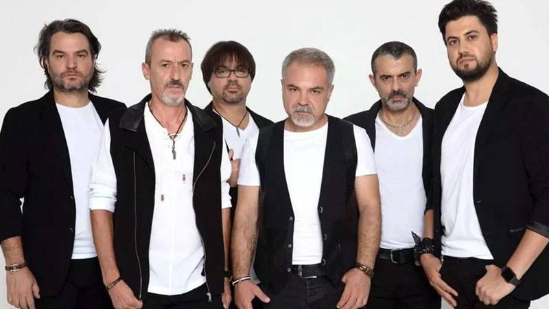 Grup Laçin’in akordeon sanatçısı Şerif Baldemir, hayatını kaybetti