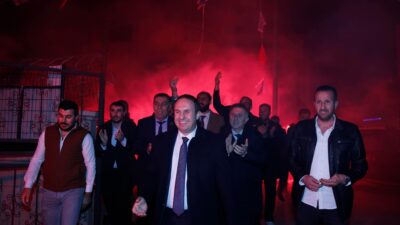 CHP Yıldırım Belediye Başkan Adayı Mehmet Önder Mutlu’ya hemşehrilerinden coşkulu destek