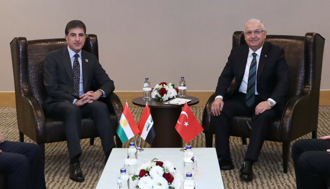 Bakan Güler, IKBY Başkanı Barzani ile bir araya geldi Bakan Güler, IKBY Başkanı Barzani ile bir araya geldi