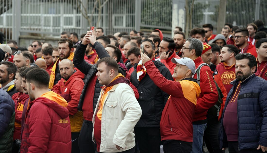 Galatasaray taraftarı, Dolmabahçe’de