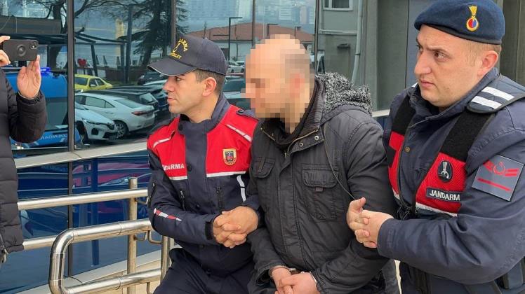 Market tartışması: Müdür yardımcısı, kapalılara hakaret etti