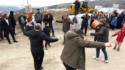 Bursa’da köylülerin zaferi: Projenin iptalini böyle kutladılar
