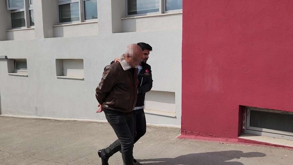 Valizden 21 kilo esrar çıktı