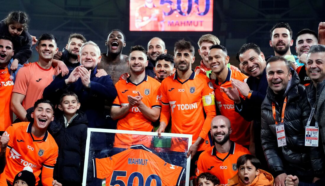 Mahmut Tekdemir, Başakşehir formasıyla 500. maçına çıktı