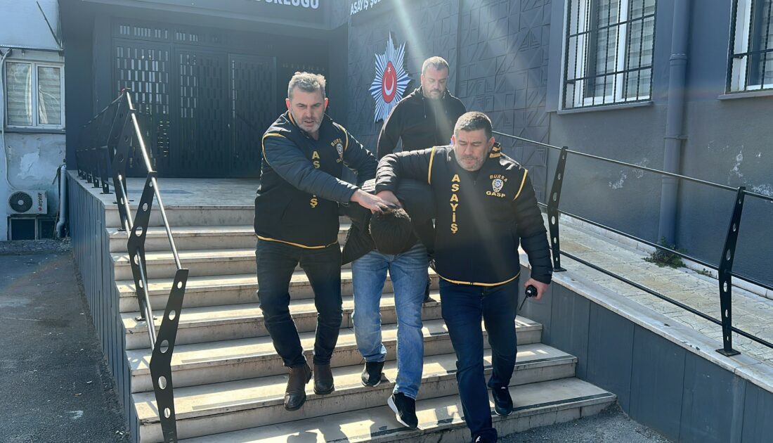 Bursa’da kuyumcu soyan şüpheliler, adliyeye sevk edildi