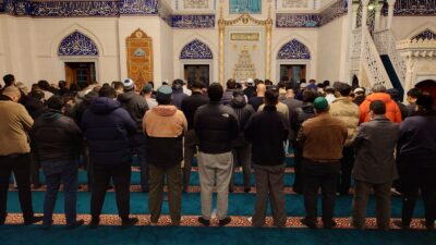 Tokyo’da Ramazan ayının ilk teravih namazı kılındı