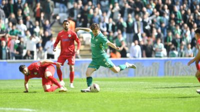 Bursaspor üç puanı elinden kaçırdı!