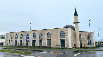 Almanya’da Ramazan ayının ilk iftarı yapıldı