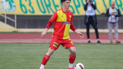 Ofansif stoper Taha Altıkardeş